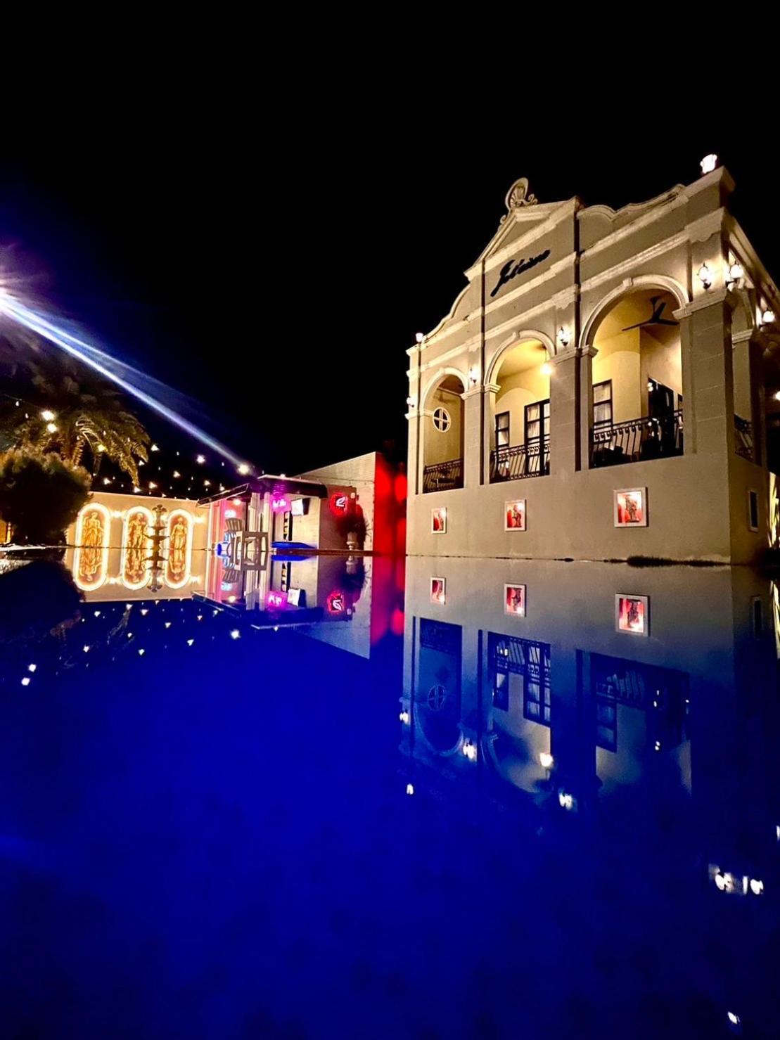 Je T'Aime Cafe & Villa Sing Buri Exterior photo